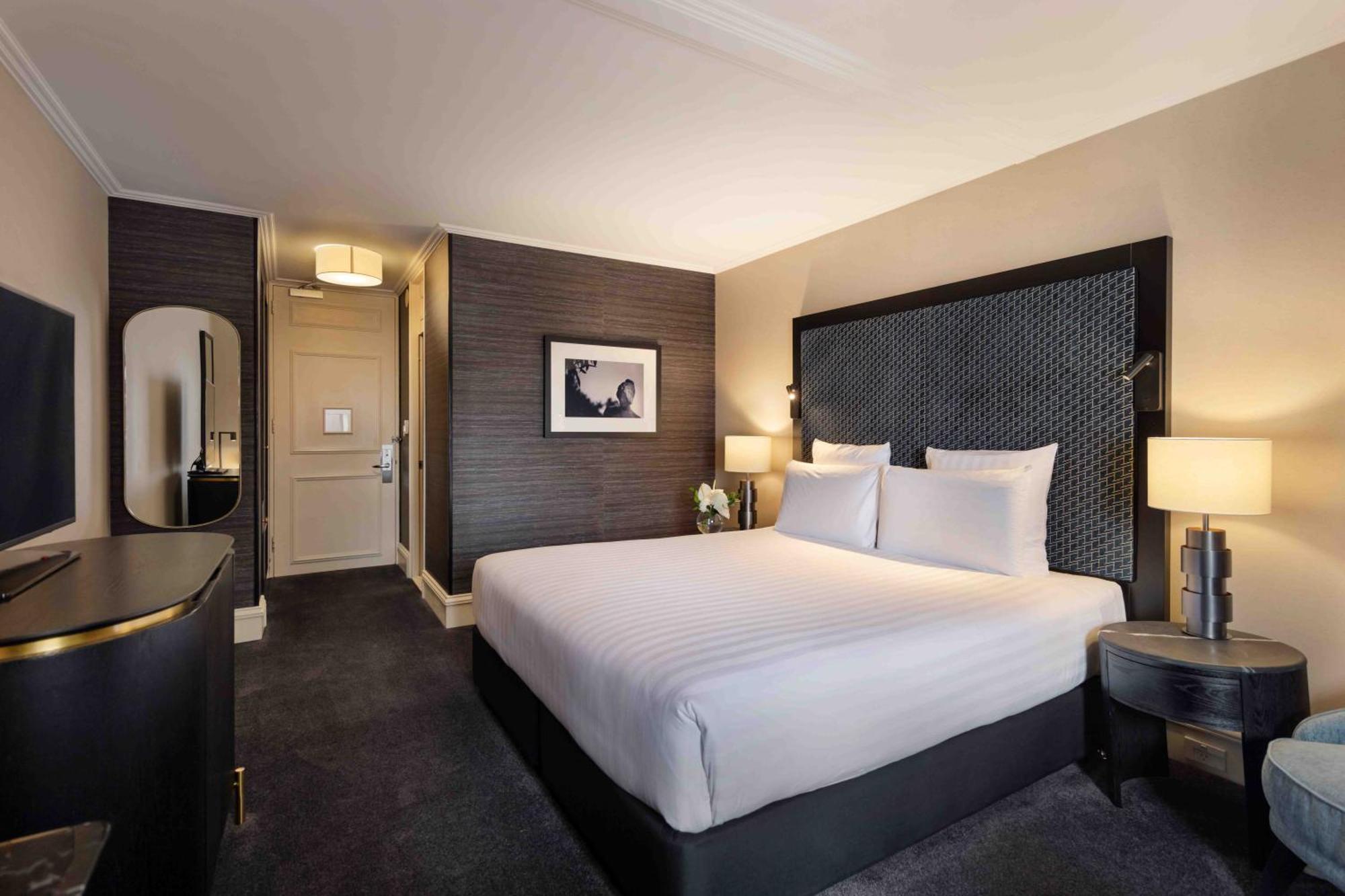 Pullman Auckland Hotel & Apartments Luaran gambar A bedroom at the hotel